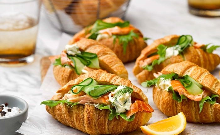 (1) Frozen Croissant SMALL 80x35g per carton