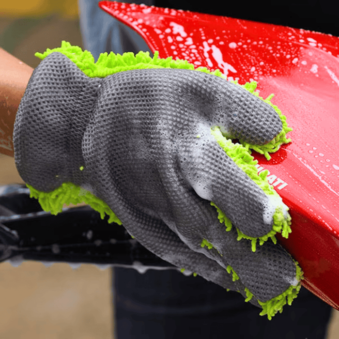 Oxford Microfibre Noodle Wash Glove - Road and Trials