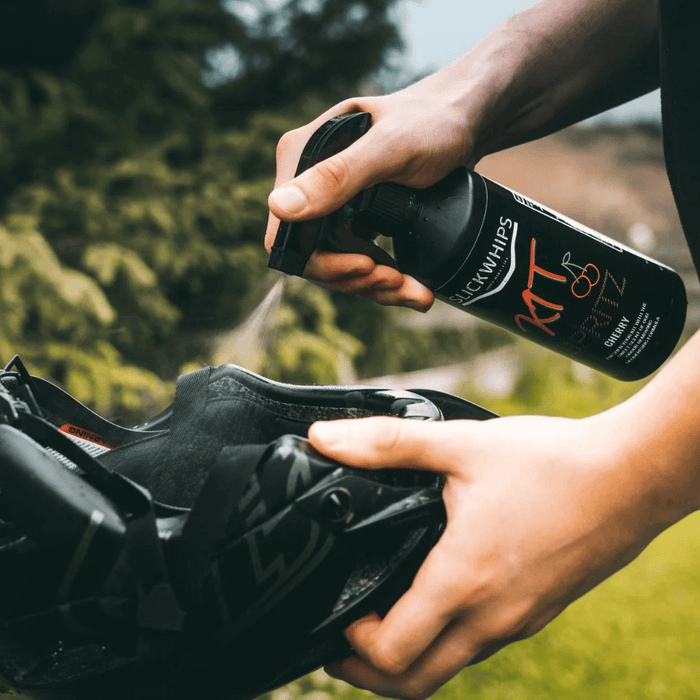 Slickwhips Kit Spritz Helmet, Armour and Riding Kit Deodoriser - Road and Trials